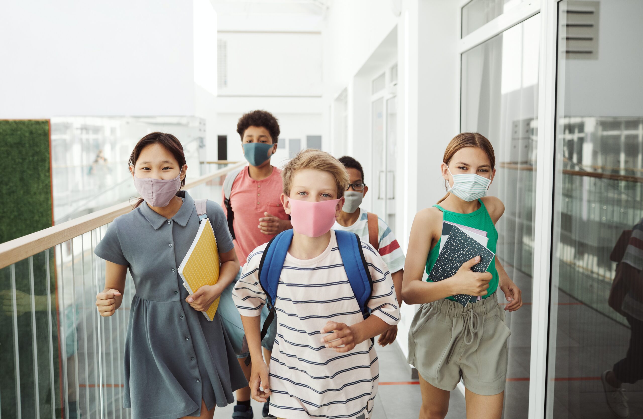 Mehr über den Artikel erfahren Maskenpflicht an Zürcher Schulen: Beschwerde eingereicht